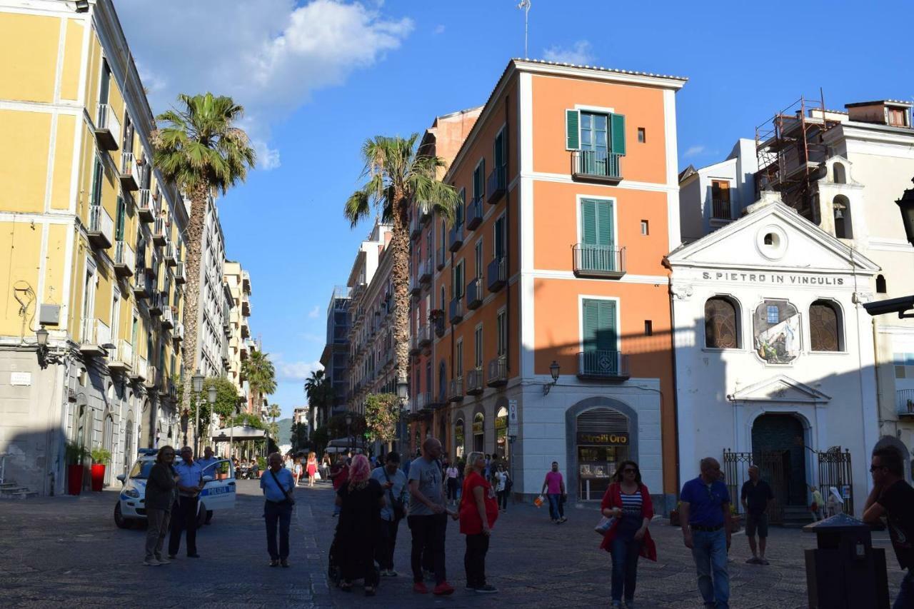 Corallo Rooms Salerno Exterior photo